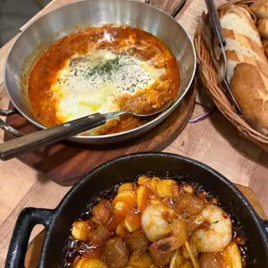 트라가 리뷰 사진