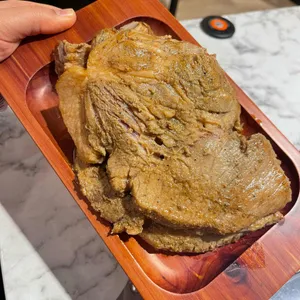 불타 웃는 도야지 리뷰 사진