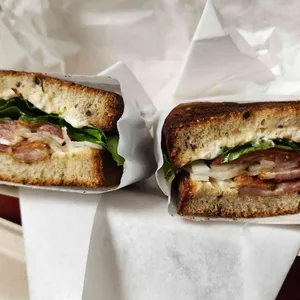 콘스델리 대표 사진