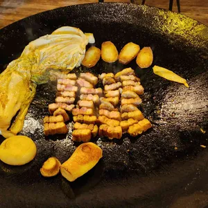 맹이네솥뚜껑요리 리뷰 사진