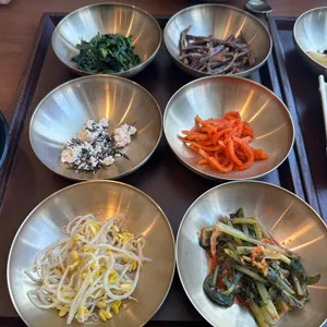 사월에보리밥 청밀당 대표 사진