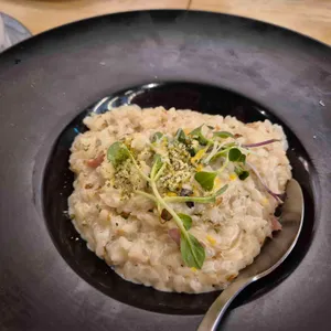 카이테이블 사진