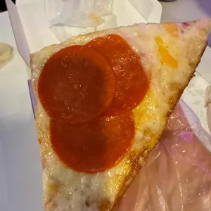 더밀락디트로이트1달러피자 리뷰 사진