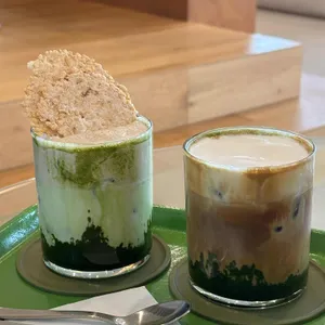 글로시말차 리뷰 사진