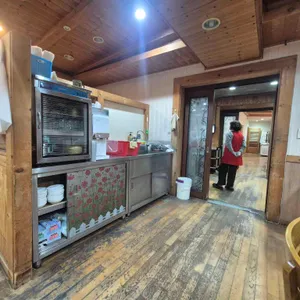 잔치 연 리뷰 사진