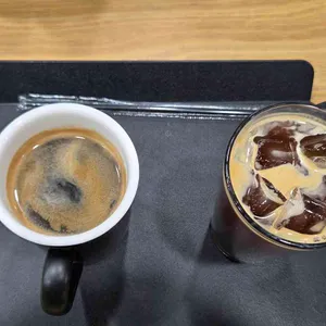 엠아트센터 카페오야 사진 1