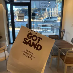 갓샌 대표 사진