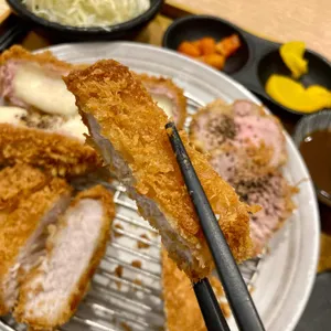 삼백돈 돈가츠 사진