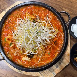 밀양돌짬뽕 사진 1