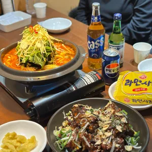 본목뼈감자탕 리뷰 사진