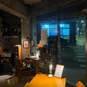 책상 대표 사진