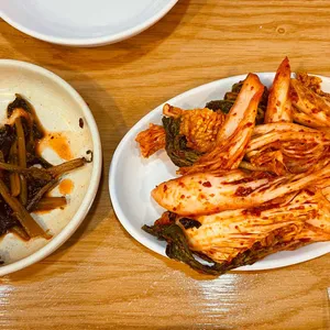 뚝배기바지락칼국수 대표 사진