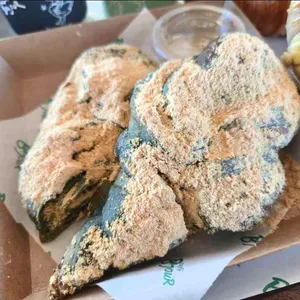 봉주르스퀘어 대표 사진