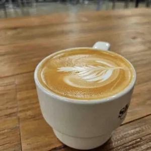 샬로우커피 리뷰 사진