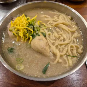 최고닭칼국수 사진