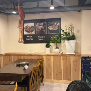 백년참숯갈비 대표 사진