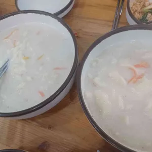 명품들깨칼국수 대표 사진