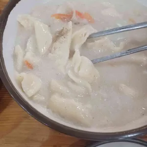 명품들깨칼국수 사진