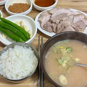 군위식당 사진