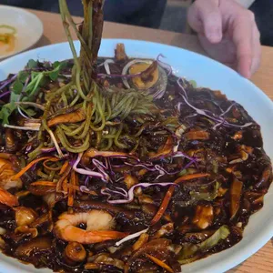 용궁해물쟁반짜장 사진