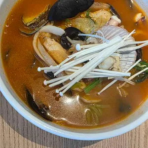 용궁해물쟁반짜장 리뷰 사진