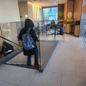 맥도날드 대표 사진