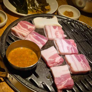 초필살돼지구이 대표 사진