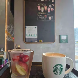 스타벅스 리뷰 사진