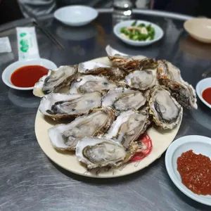 여수돌산굴집 사진