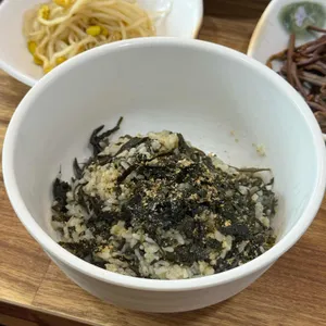 이향 대표 사진