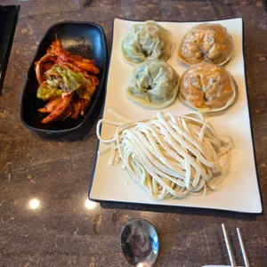 밀화정손만두 대표 사진