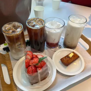 디자이너리 카페 사진 1