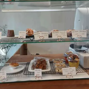 카페 윤 리뷰 사진