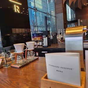 스타벅스 리저브 대표 사진