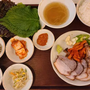 무월식탁 대표 사진