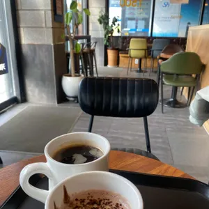 컴포즈커피 리뷰 사진