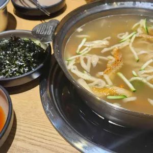 팔당원조칼제비 사진