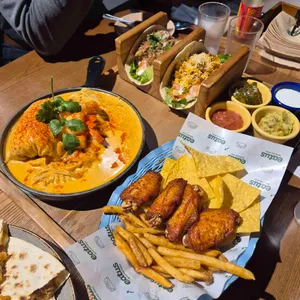 이터스 대표 사진