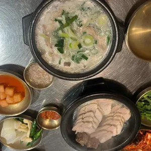 수변최고돼지국밥 대표 사진