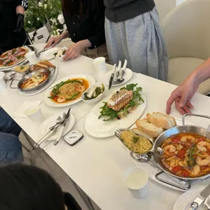 유니크 플레이트 사진