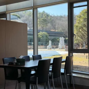 더새원 리뷰 사진