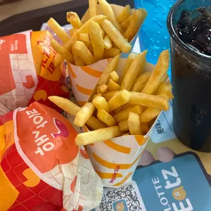 롯데리아 대표 사진