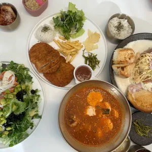 헬레크 대표 사진