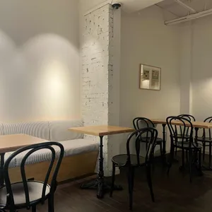 새들스커피앤바 리뷰 사진