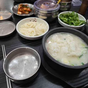 강산애뜰밀양돼지국밥 사진