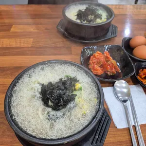 24시 전주명가옥 콩나물국밥 사진