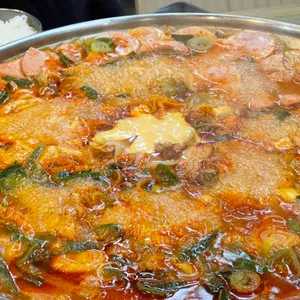 놀부부대찌개 사진