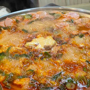 놀부부대찌개 사진