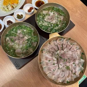 육시육분 대표 사진