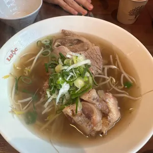 루옥 대표 사진